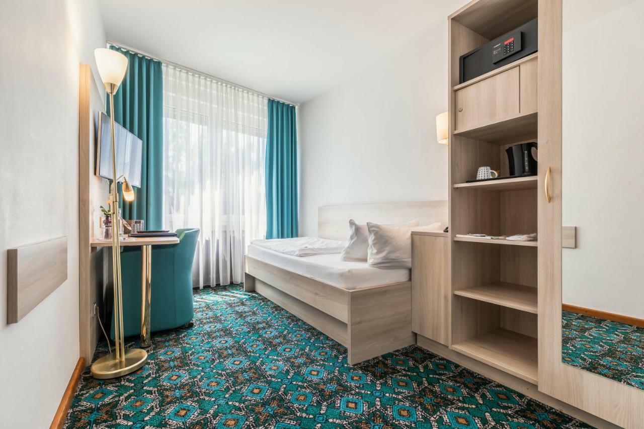 Stadthotel Geis Bad Neustadt an der Saale Esterno foto