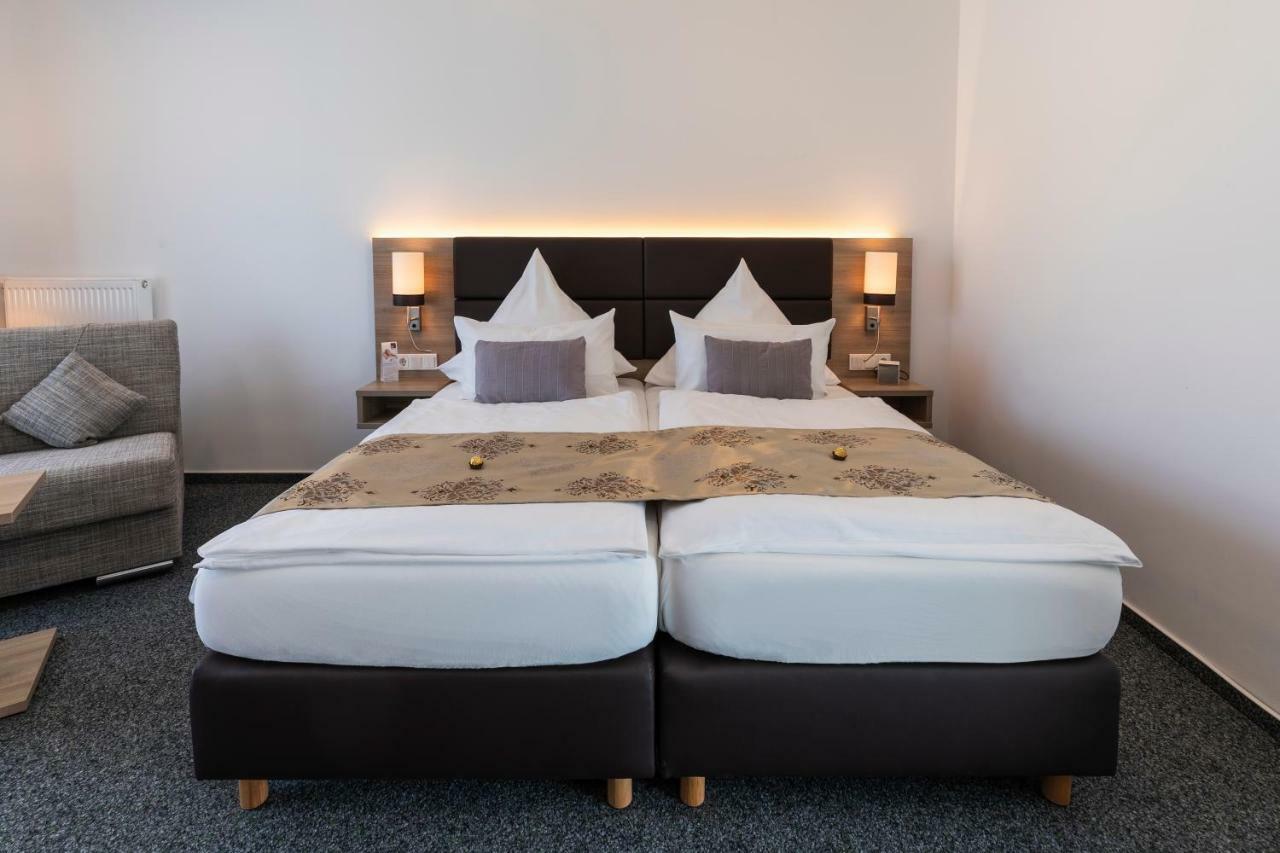 Stadthotel Geis Bad Neustadt an der Saale Esterno foto